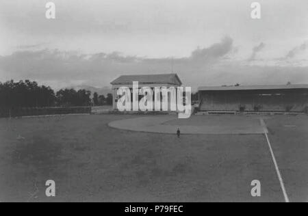 Español : Temple de Minerve y diamante de béisbol Minerva en 1940. 1940 12 Minervabeis1940 Banque D'Images