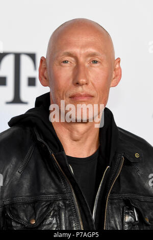 04 juillet 2018, Munich, Allemagne : l'Acteur Detlef Bothe, arrive pour la remise des prix à court choquant le Festival du Film de Munich. Photo : Tobias Hase/dpa Banque D'Images