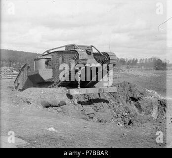 : Mk IV '' . avant 1920 54 Mark IV 3 réservoir Banque D'Images