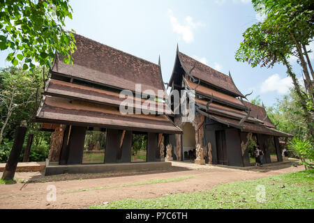 Chiang Rai, Thaïlande - 13 mai 2018 : l'Intérieur à pied à travers à Baandam ou Noir Musée House Museum par Thawan Duchanee, ce musée est l'un des voyages de Banque D'Images