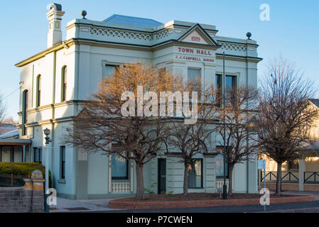 L'Bowral de ville a été construit en 1890 lorsque les habitants craignaient que leur région serait consommée et dirigé par des gens de la ville voisine de Moss Vale Banque D'Images