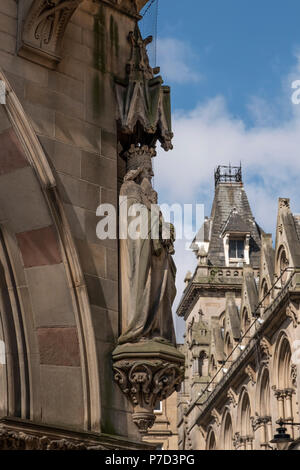 Le Wool Exchange et autres détails architecturaux à Bradford City Centre, Royaume-Uni Banque D'Images