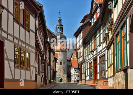 Avec Saigerturm Niedergasse, maisons à colombages, Stolberg im Harz (Saxe-Anhalt, Allemagne Banque D'Images