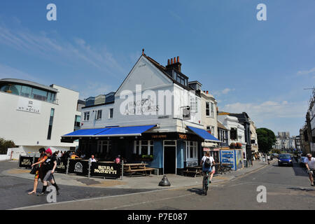 Wagon et chevaux Pub Anglais à Brighton, ville balnéaire, Brighton & Hove, East Sussex, England, UK Banque D'Images