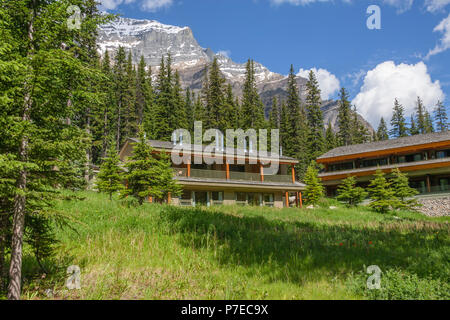 Moraine Lake Lodge, dans le parc national Banff, Alberta, Canada, dans les Rocheuses canadiennes. Banque D'Images