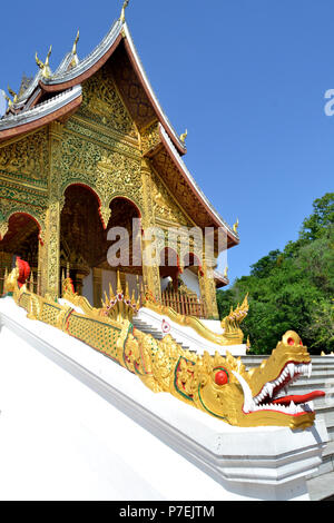 Les temples bouddhistes et les sites sacrés de Luang Prabang, Laos en Asie Banque D'Images