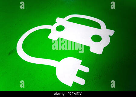 Photo, symbole de la station de charge de voiture électrique Banque D'Images