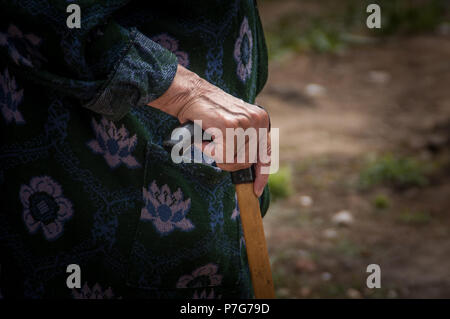 Tambov, Région de Tambov, en Russie. 6 juillet, 2018. Fédération de retraités. Photo prise dans la rue à Tambov Crédit : Aleksei Sukhorukov/ZUMA/Alamy Fil Live News Banque D'Images