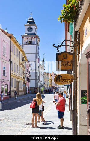 Radnice, pamatkova mestska Masarykovo Namesti, zona, Trebon, Jizni Cechy, Ceska Republika / mairie, place Masaryk, ville protégée, réserve ville Tr Banque D'Images