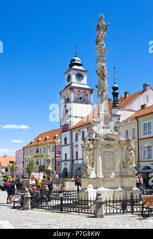 Radnice, pamatkova mestska Masarykovo Namesti, zona, Trebon, Jizni Cechy, Ceska Republika / mairie, place Masaryk, ville protégée, réserve ville Tr Banque D'Images