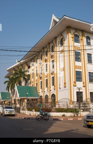 Façade de l'Hôtel de la culture nationale du Laos, Vientiane, Laos, Asie. Banque D'Images