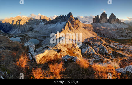 Tre Cime di Lavaredo, Locatelli. Alpes Dolomites Tyrol. L'Italie, l'Europe. Beauty World Banque D'Images