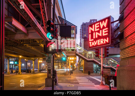 Nouvelle ligne Tavern et Lake Street L près de centre-ville de Chicago. Banque D'Images