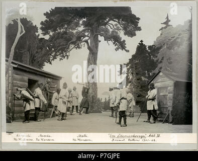 Axel Hultman som Samuli, Valborg Hansson som Manda, Axel Hansson som Matti m.fl i En ödemarkssaga, Dramatiska teatern 1901 146 En ödemarkssaga, Dramatiska teatern 1901. Föreställningsbild - SMV - H14 004 Banque D'Images