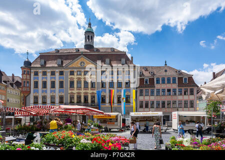 COBURG, ALLEMAGNE - le 20 juin : Les gens de la place du marché historique de Coburg, Allemagne le 20 juin 2018. Banque D'Images