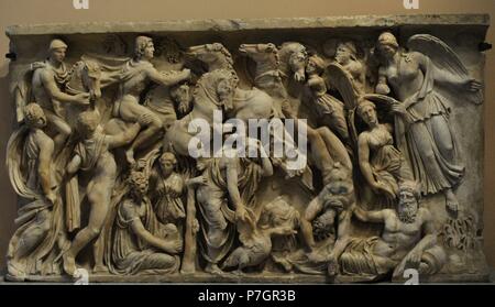 L'art roman sarcophage panneau représentant la chute de Phaeton. 2ème ANNONCE de siècle. En. Le Musée de l'Ermitage. Saint Petersburg. La Russie. Banque D'Images