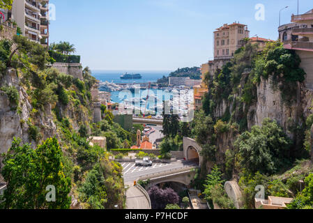 Vue depuis la gare de Monaco Banque D'Images