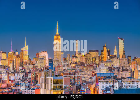 New York, New York, USA cityscape in Manhattan au crépuscule. Banque D'Images