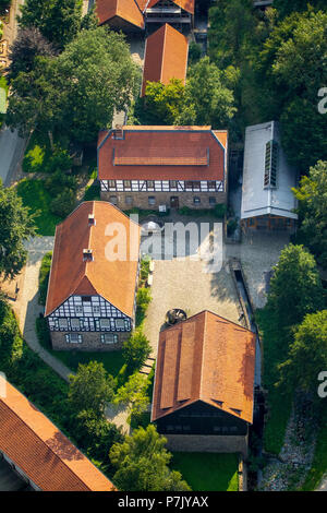 Mäckinger Hombecke Bach, LWL musée en plein air de Hagen, Hagen, Mäckingerbach Sauerland, Rhénanie du Nord-Westphalie, Allemagne Banque D'Images