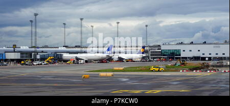 Les aéroports de Copenhague et Manchester Banque D'Images