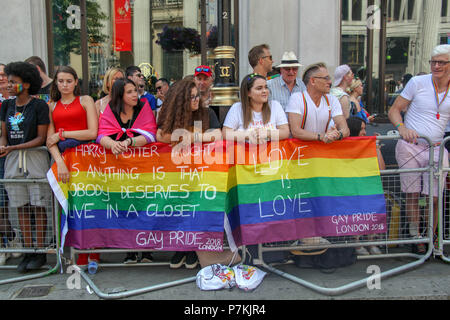 Londres, Royaume-Uni. 7 juillet 2018. La fierté de Londres Participants Crédit : Alex Cavendish/Alamy Live News Banque D'Images