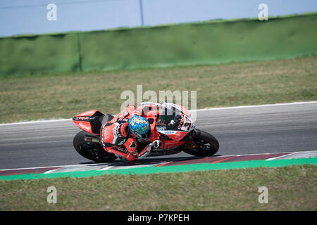 Misano, Italie. 07Th Juillet, 2018. Misano, Italie. 7 juillet 2018. 33 Marco Melandri ITA Ducati Panigale R aruba.it Racing - Ducati au cours de la Motul Championnat FIM Superbike Superpole ronde italienne - course pendant la WORLD SUPERBIKES - PIRELLI Circuit Riviera di Rimini, ronde 6 - 8 juillet 2018 à Misano, en Italie. Crédit : Fabio Averna/Alamy Live News Crédit : Fabio Averna/Alamy Live News Banque D'Images