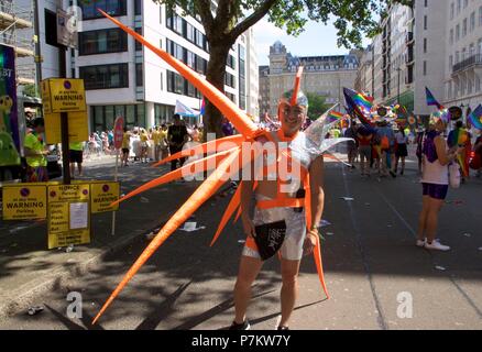 Londres, Royaume-Uni. 7 juillet 2018. Célébrations de la fierté à Londres pour la fierté de Londres 2018 Parade. Credit : Dimple Patel/Alamy Live News Banque D'Images