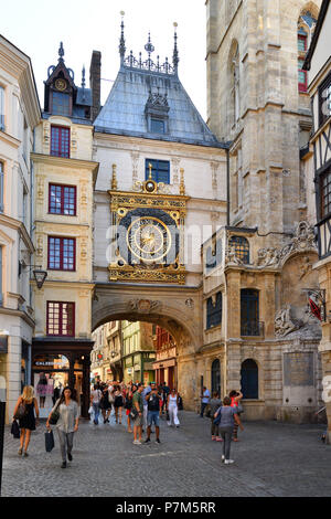 France, Seine Maritime, Rouen, le Gros Horloge est une horloge astronomique datant du 16e siècle Banque D'Images