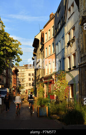 France, Seine Maritime, Rouen, Rue Eau de Robec Banque D'Images