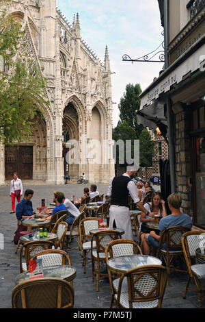 France, Seine Maritime, Rouen, lieu Barhelemy et l'église gothique de St Maclou (15e siècle) Banque D'Images