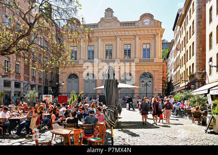 France, Rhône, Lyon, site historique classé au Patrimoine Mondial de l'UNESCO, Vieux Lyon (vieille ville), Quartier St Paul, Place du Change Banque D'Images