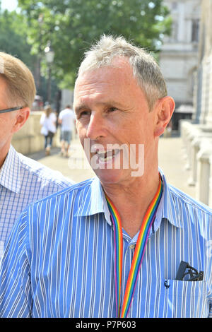 Nigel Evans, Député de la vallée de Ribble, arrive à la veille d'une réunion d'information pour les députés conservateurs sur les plans du cabinet Brexit à Whitehall, au centre de Londres. Banque D'Images