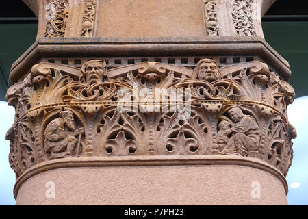 Anglais : Détail - Bibliothèque publique de Cambridge - Cambridge, Massachusetts, USA. 25 juillet 2015, 11:42:37 Détail 132 - Bibliothèque publique de Cambridge - Cambridge, MA - DSC01624 Banque D'Images