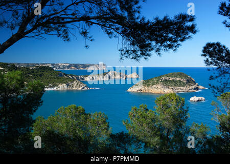 Vue du Mirador Cap Negre avec île de Portixol Banque D'Images