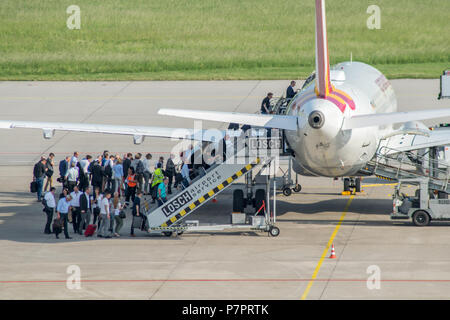 Les passagers d'airbus germanwings à suttgart aéroport, Allemagne Banque D'Images