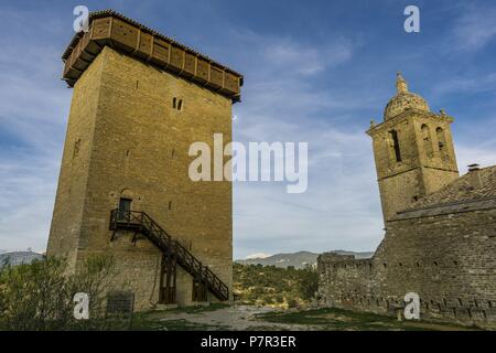 Abizanda ,Pueblo con médiévale torreón del siglo XI y románica Capilla del siglo X, Provincia de Huesca, Comunidad Autónoma de Aragón, cordillera de los Pirineos, Espagne, Europe. Banque D'Images