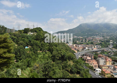 Salerno, l'Autoroute, Vue de dessus, la Campanie, Italie Banque D'Images