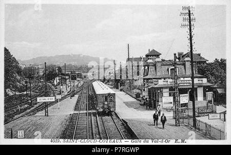 English : Intérieur de la gare du Val d'Or avec l'embranchement vers les ateliers de Rueil. Scan le 2015-12-15 carte postale ancienne vers 1930 Gare-Val Or-Embranchement 167 d'-1930 Banque D'Images