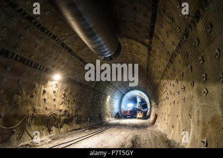 Spital am Semmering : Percer les trous de mine à Semmering-Basistunnel (Tunnel de Base) de Semmering Semmeringbahn (chemin de fer du Semmering) en construction Banque D'Images