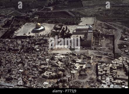 VISTA AEREA. Lieu : MOSQUÉE DE LA ROCA / OMAR, Jérusalem, Israël. Banque D'Images