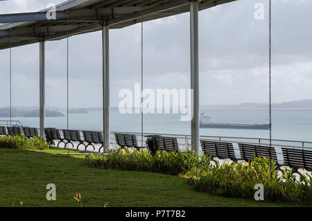 Vue sur le lac Gatun du Centre d'Agua Clara, Canal de Panama Banque D'Images