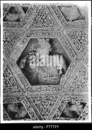 Liban, Baalbek : Tempel ; Detailansicht Kassettendecke. à partir de 1933 jusqu'à 1934 74 CH-NB - Liban, Baalbek- Tempel - Annemarie Schwarzenbach - SLA-Schwarzenbach-A-5-03-009 Banque D'Images