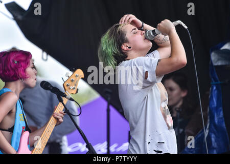 San Antonio, États-Unis d'Amérique. 7 juillet 2018. Sydney Dolezal de peau poupée chante dans le Vans Warped Tour 7 juin 2018 à San Antonio, Texas. Crédit : Robin Jerstad/Alamy Live News Banque D'Images