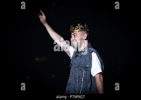 Rome, Italie. 7 juillet 2018. Silvano Albanese, connu sous son nom de scène Coez en live sur scène à Rome au festival Rock in Roma devant 32000 personnes, Rome, Italie, le 7 juillet 2018. Photo par Giuseppe Maffia Banque D'Images