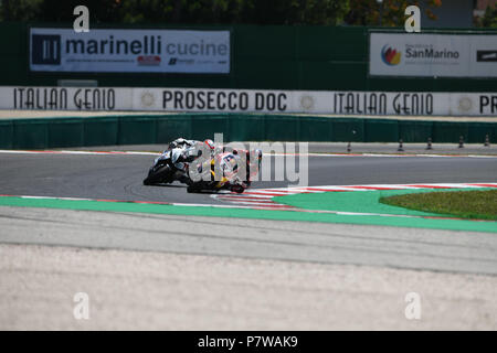 Misano, Italie. 8 juillet, 2018. 2 Leon Camier (2) GBR Honda CBR1000RR Honda Red Bull World Superbike le Teamduring Motul FIM Superbike Championship - Ronde italienne dimanche au cours de la World Superbikes - PIRELLI Circuit Riviera di Rimini, ronde 6 - 8 juillet 2018 à Misano, en Italie. Crédit : Fabio Averna/Alamy Live News Banque D'Images