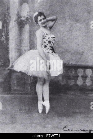 Anglais : Pierina Legnani (1863-1923), prima ballerina assoluta des théâtres impériaux de Saint-Pétersbourg. Elle est pour le bal le ballet Cendrillon (Zolushka). 189392 Cendrillon -rôle titre Pierina Legnani -1893 - Banque D'Images