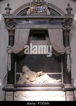 Anglais : Monument à St Michael and All Angels Parish Church, Macclesfield, Cheshire, Angleterre à Thomas Savage, 3e comte d'eau . Monument érigé 1694. Photo 2009-03-20 253 Memorial Rivières St Michaels Macclesfield Cheshire UK Banque D'Images