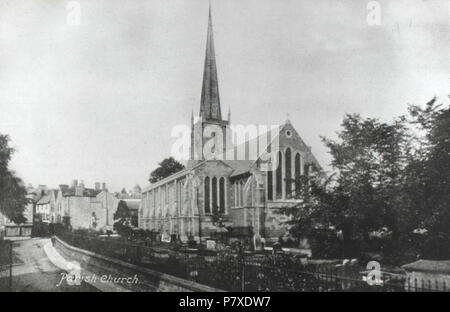 Anglais : l'église Sainte Marie du sud-est de l'afficher dans la rue whitecross. Monmouth Museum Numéro d'identification : M2382.6 . 353 St Mary's Priory Church, Monmouth (b-w) Banque D'Images