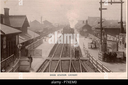 La gare de Grimsby Docks . Postally utilisé 25 janvier 1911175 Grimsby Docks railway station Banque D'Images