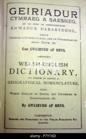 Anglais : page titre d'un Saesneg Geiriadur Cymraeg, un milieu du xixe siècle par Welsh-English Gweirydd dictionnaire ap Rhys (Robert John Pryse, 1807-1889). Cymraeg : Wynebddalen Geiriadur Cymraeg une Saesneg geiriadur Cymraeg-Saesneg gyhoeddwyd, un gan Gweirydd ap Rhys (Robert John Pryse, 1807-1889) ganrif chanol y 19eg. Aucune date : ch. 1860s 169 Cymraeg-Saesneg Geiriadur Gweirydd ap Rhys Banque D'Images